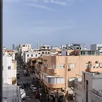 Blueground ו Historical Preserved Estate